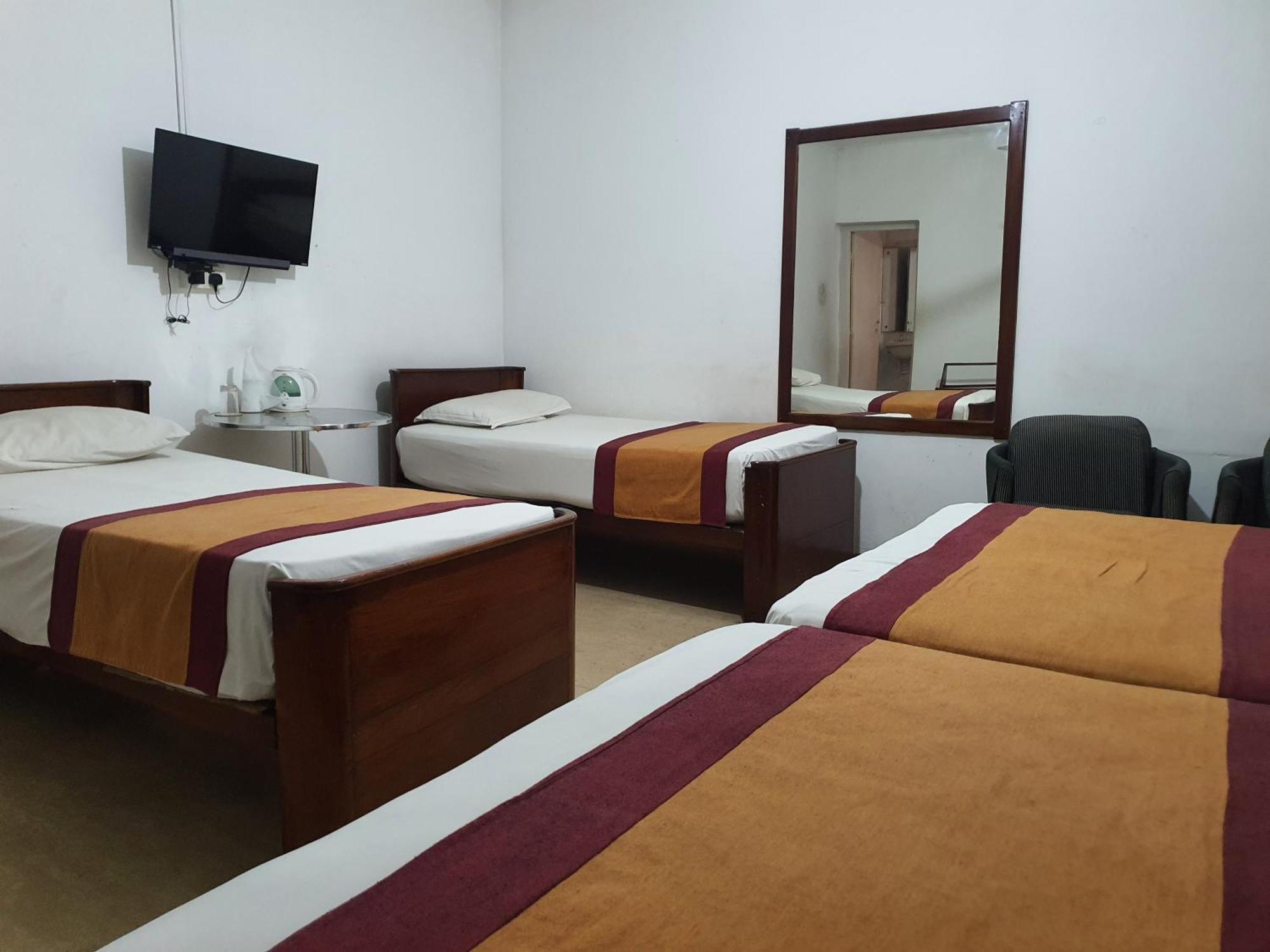 Dunhinda Falls Inn Бадула Екстериор снимка